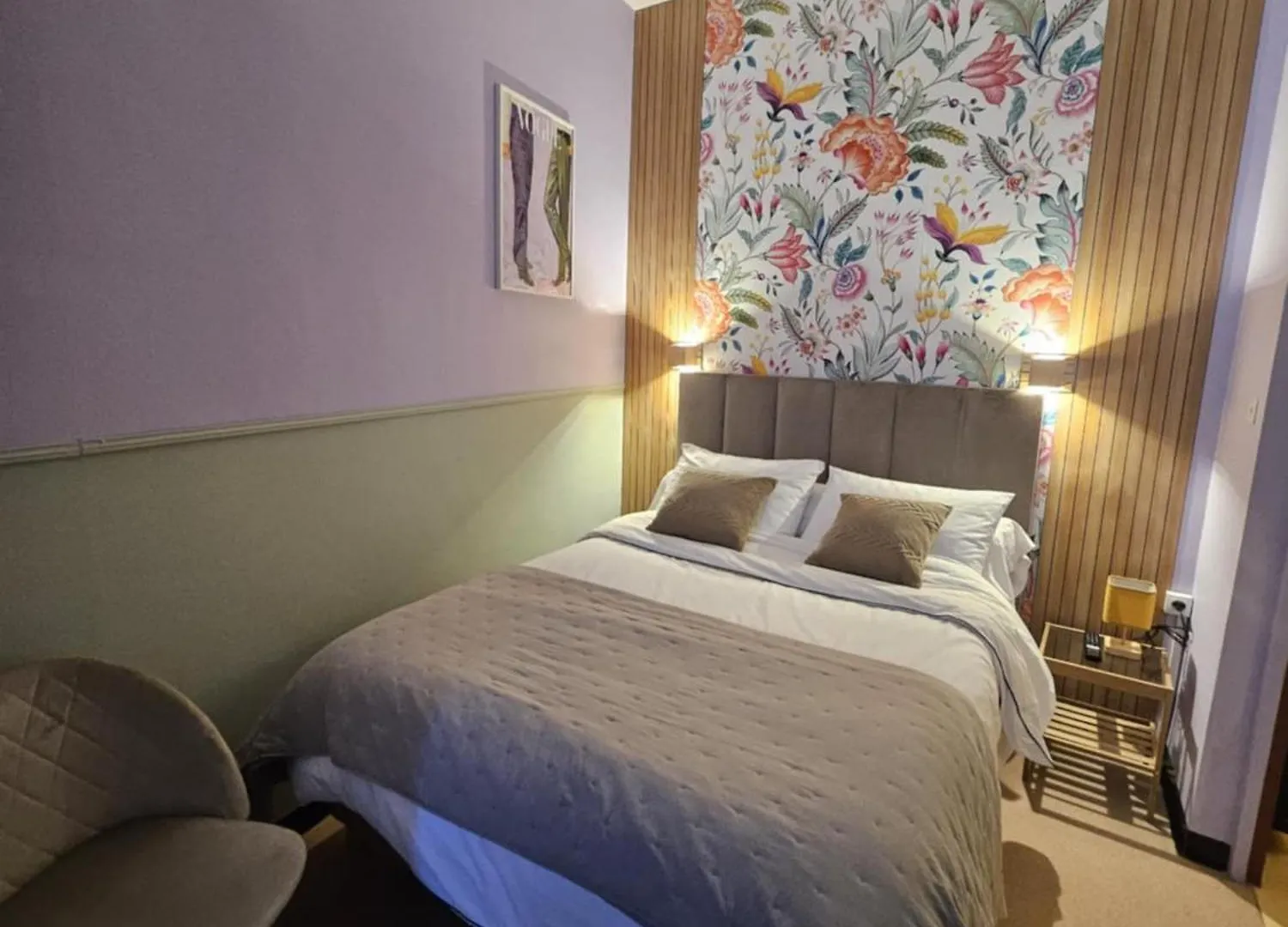 Coco Marco Hotel Nyons 0*,  France